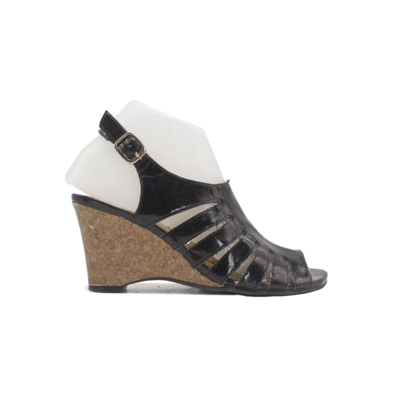 Lifestride on sale black wedges