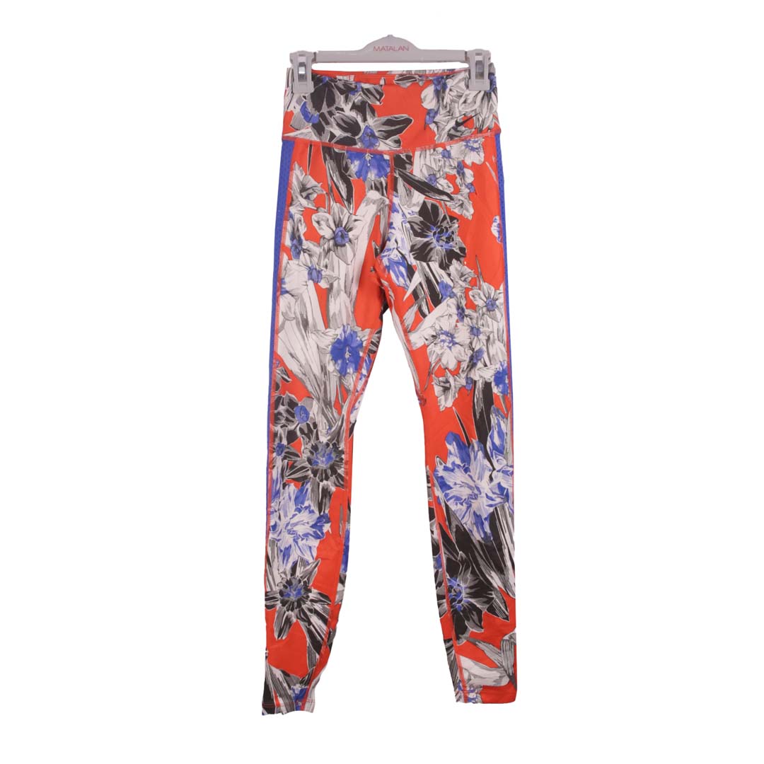 Nike on sale flower leggings