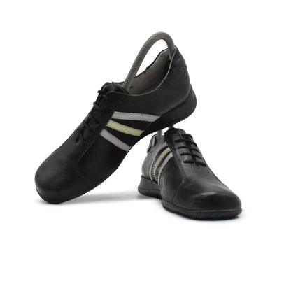 CLASSIC BLACK SHOE