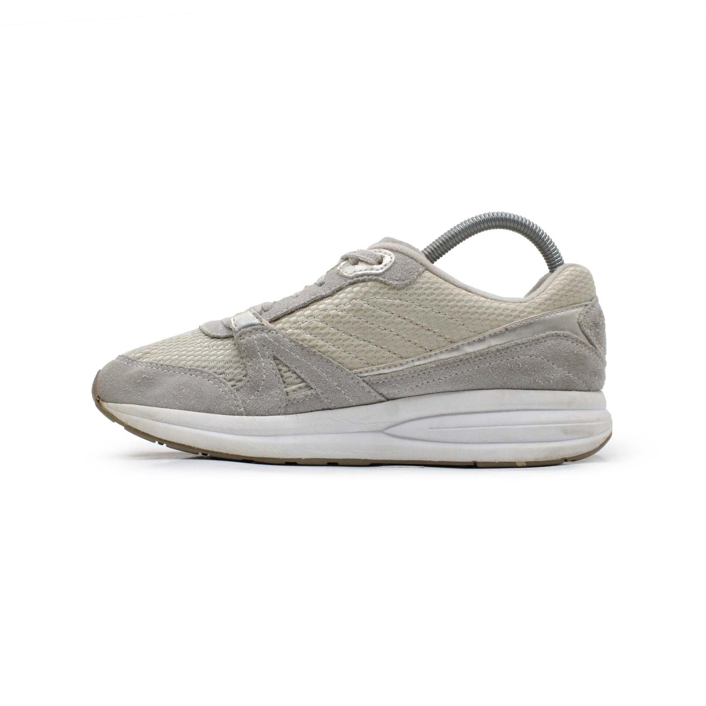 EASY SPIRIT WALKING SHOE