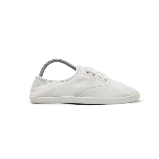 CLASSIC WHITE CASUAL SHOE