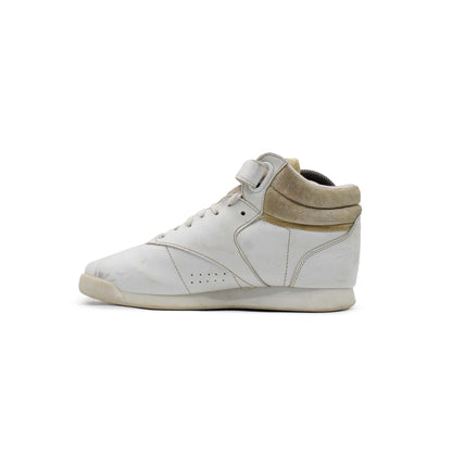 THE BODY CO HIGH TOP SHOE