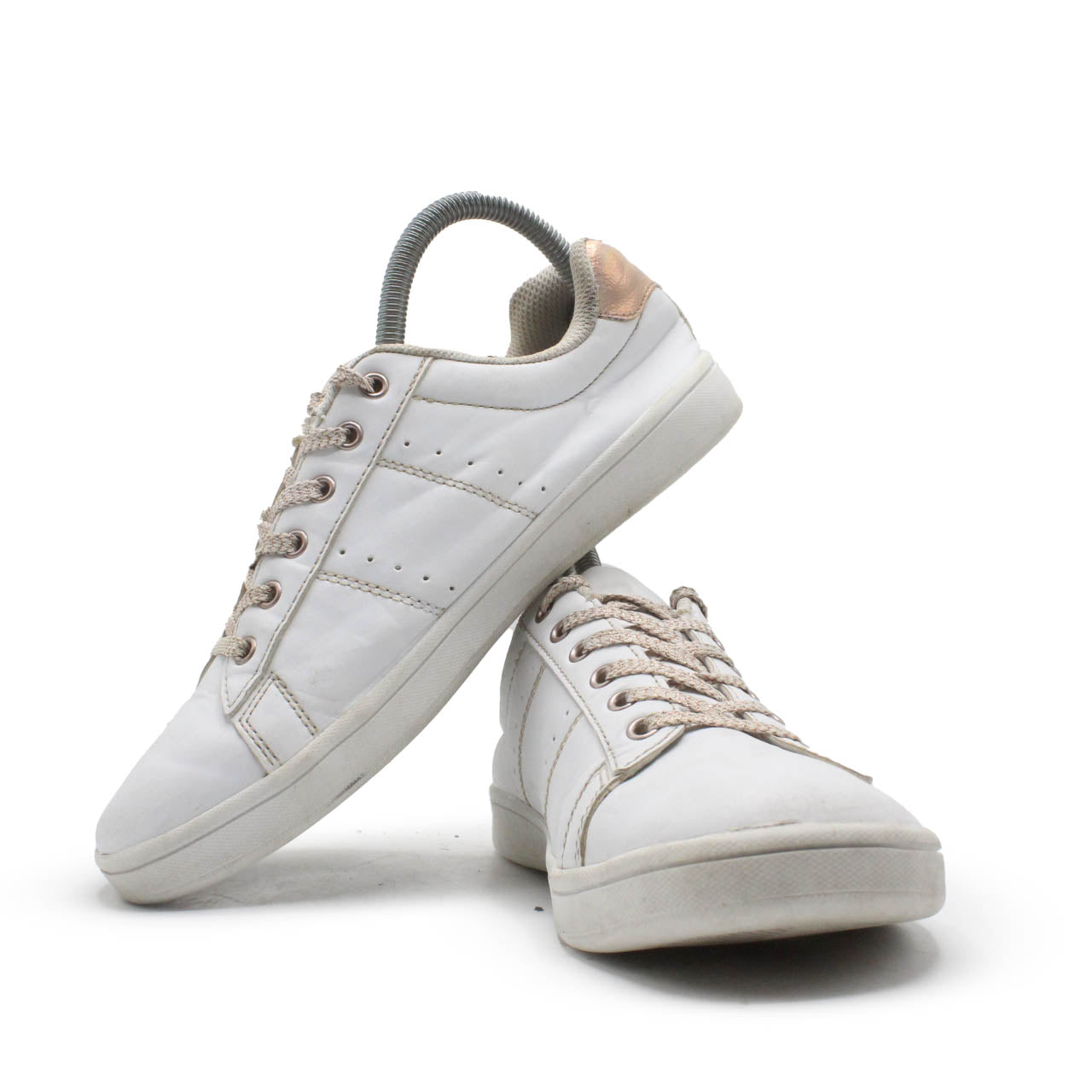 CLASSIC WHITE CASUAL SHOE