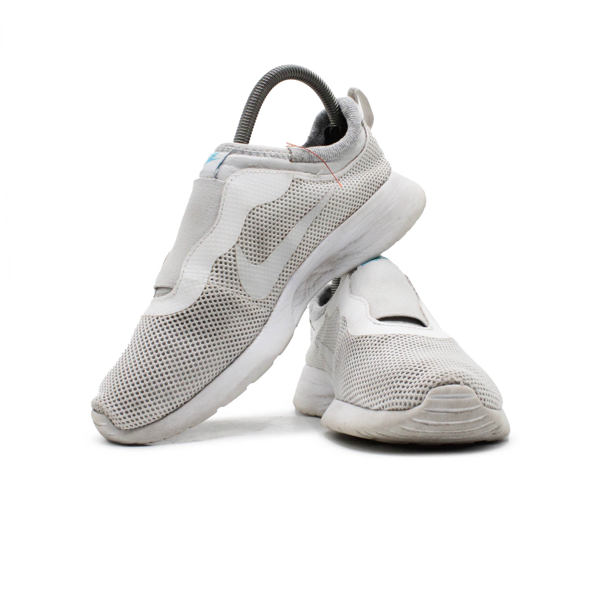 Are nike tanjun slip resistant best sale