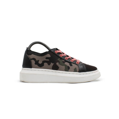 Forever 21 Camo Print Platform Shoe