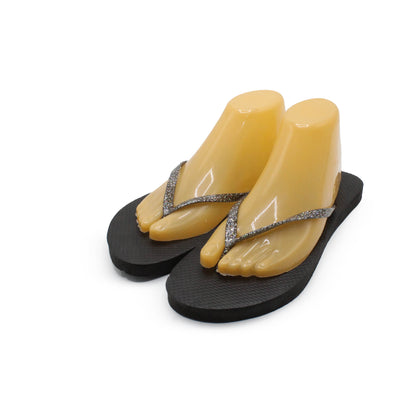 CLASSIC BLACK SLIPPER