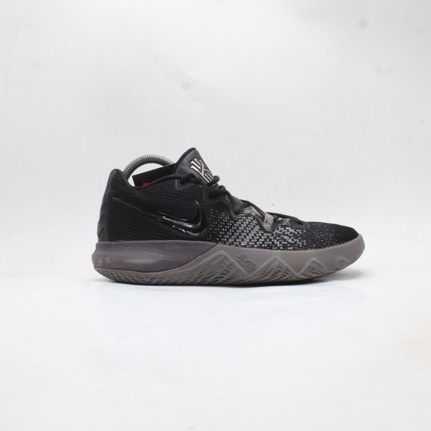 NIKE Kyrie Flytrap Black Gray Basketball Sneakers Men's