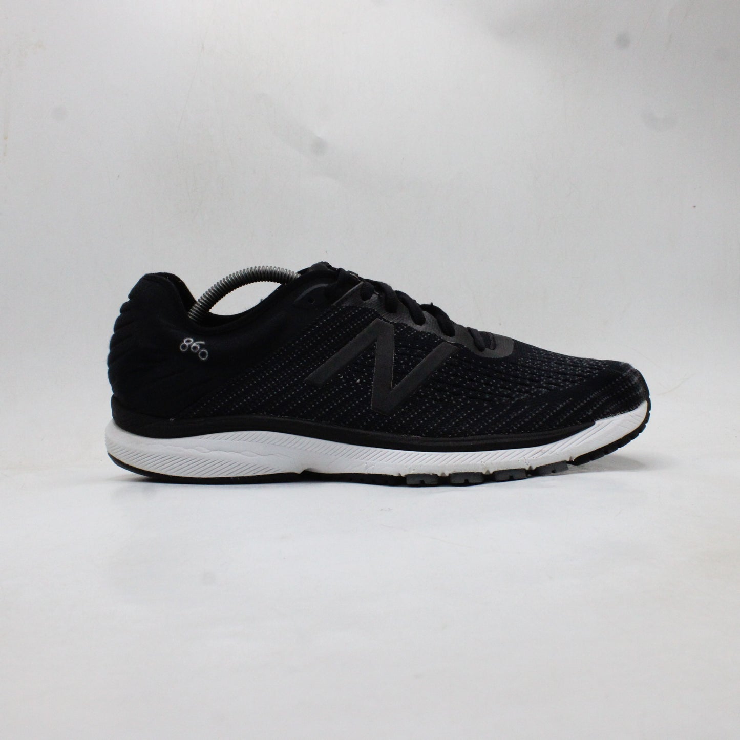 New Balance 860 Sneaker