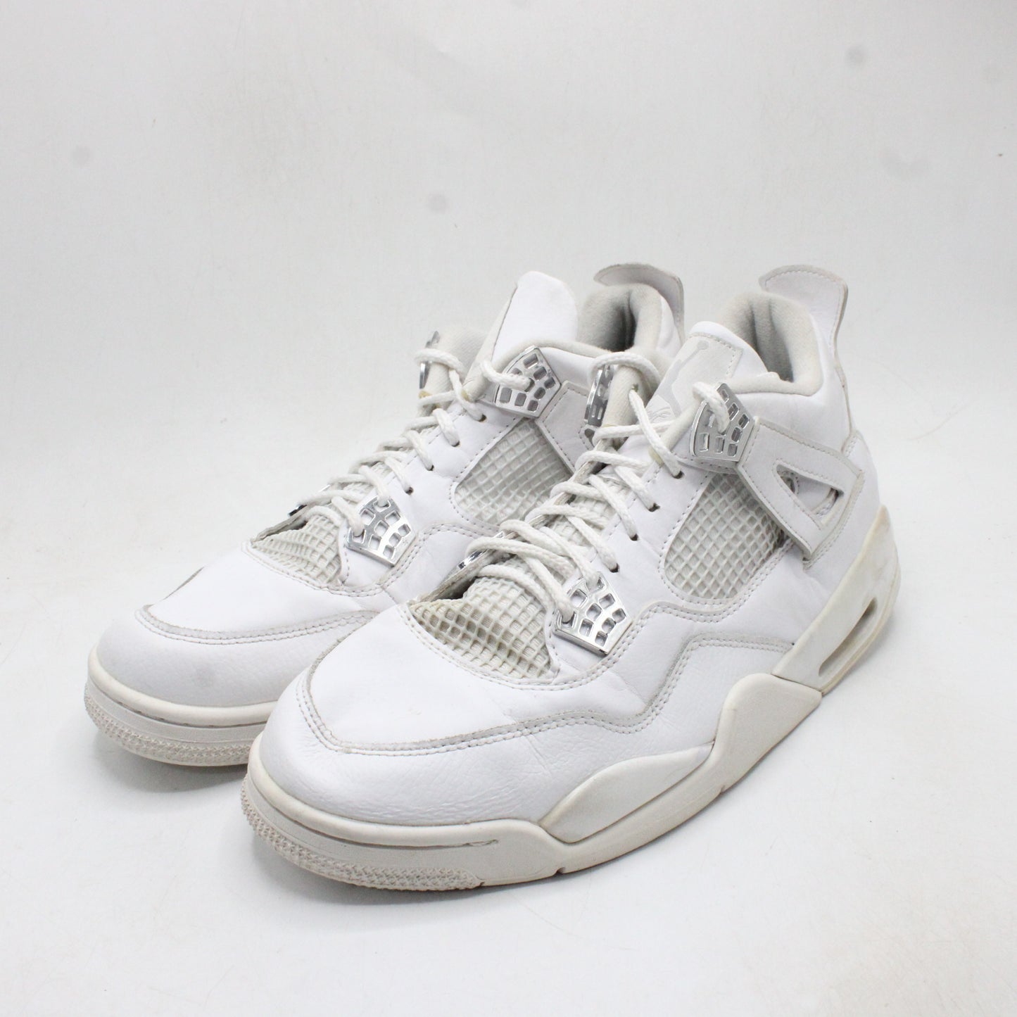 Nike AIR JORDAN 4 RETRO SILVER ANNIVERSARY SNEAKER