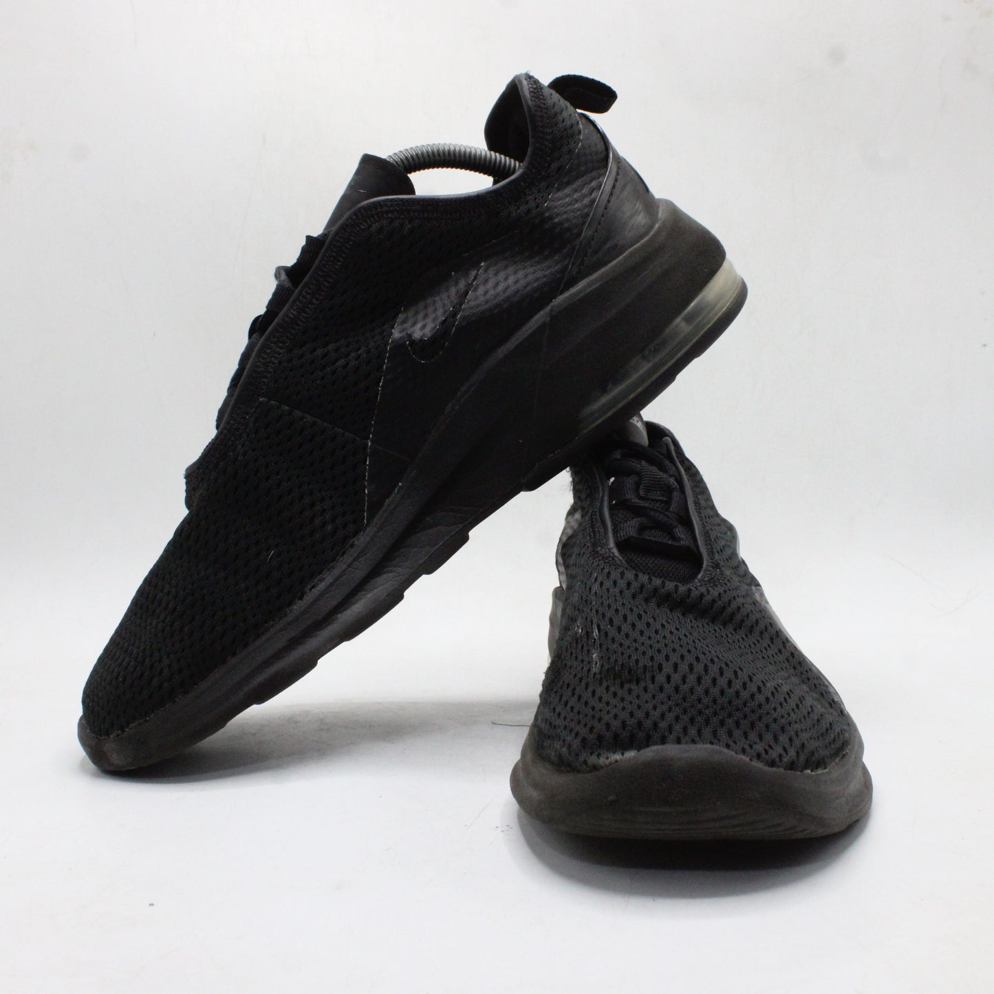 Nike Air Max Motion 2 Men's Triple Black Running Training Shoes