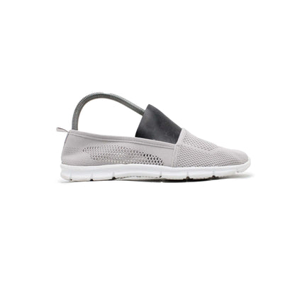 Graceland Grey Women Slip On