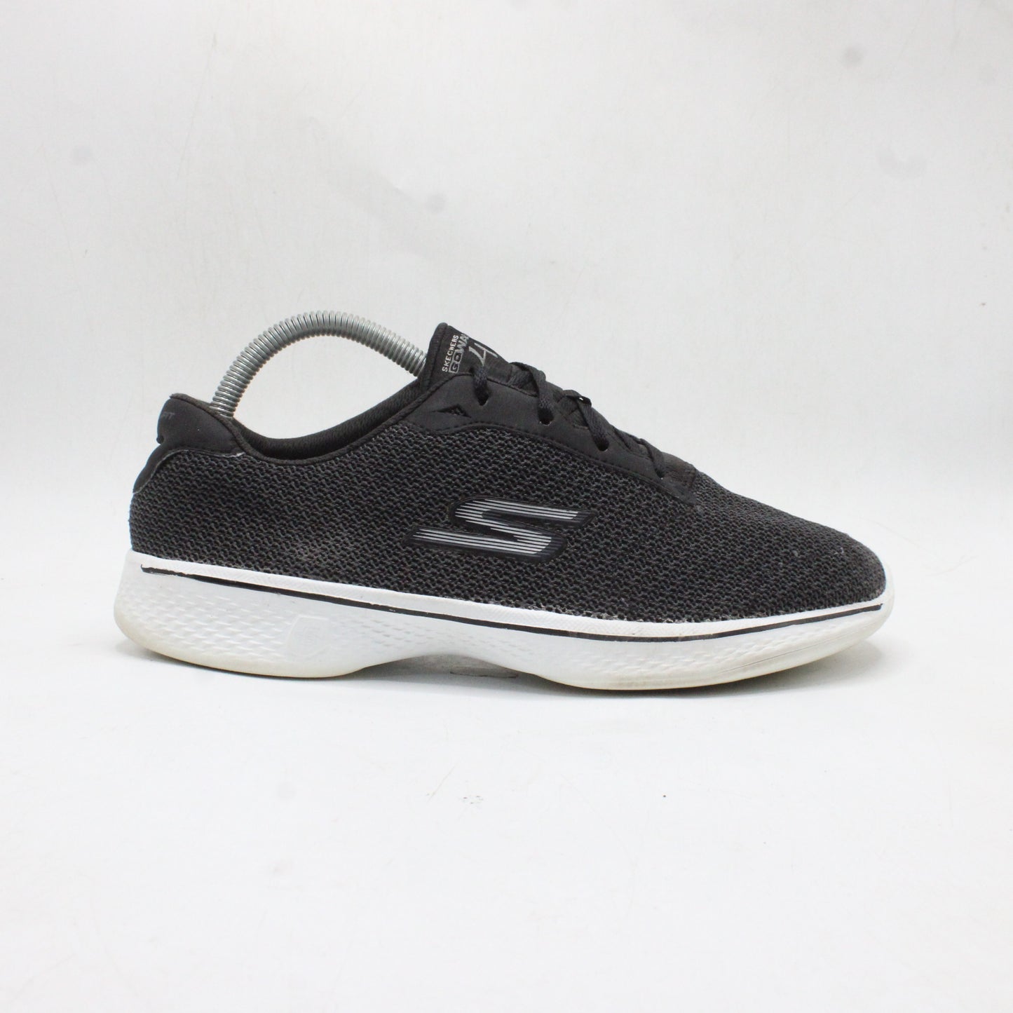 Skechers Goga Max Black Lace Up