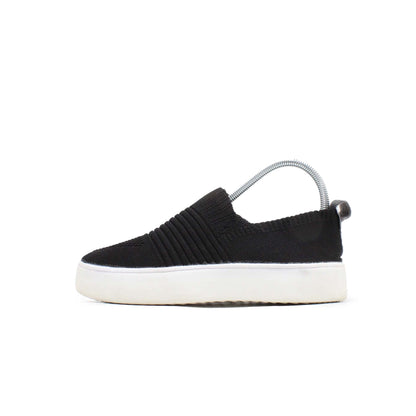 CLASSIC BLACK SLIP ON