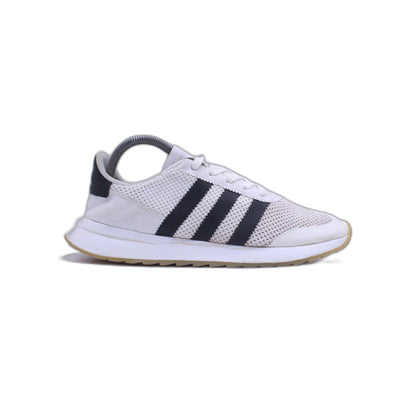 Adidas Flashback White W