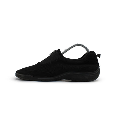 AK SPORT BLACK SLIP ON