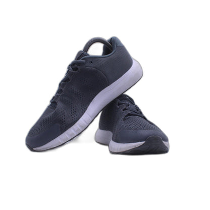 Under Armour Pursuit Sneaker