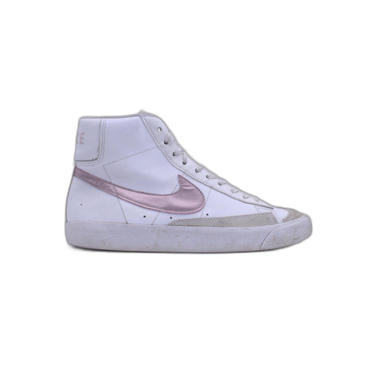 Nike Blazer 77 Leather Trainers