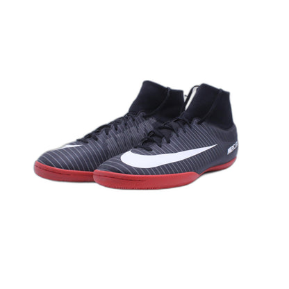 Nike Mercurial Victory Black Lace-Up Soccer Shoes