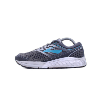 Brooks Addiction 13 Sneaker