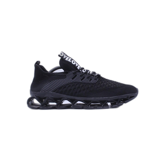 On Running Cloud 5 Women’s Black Sneaker