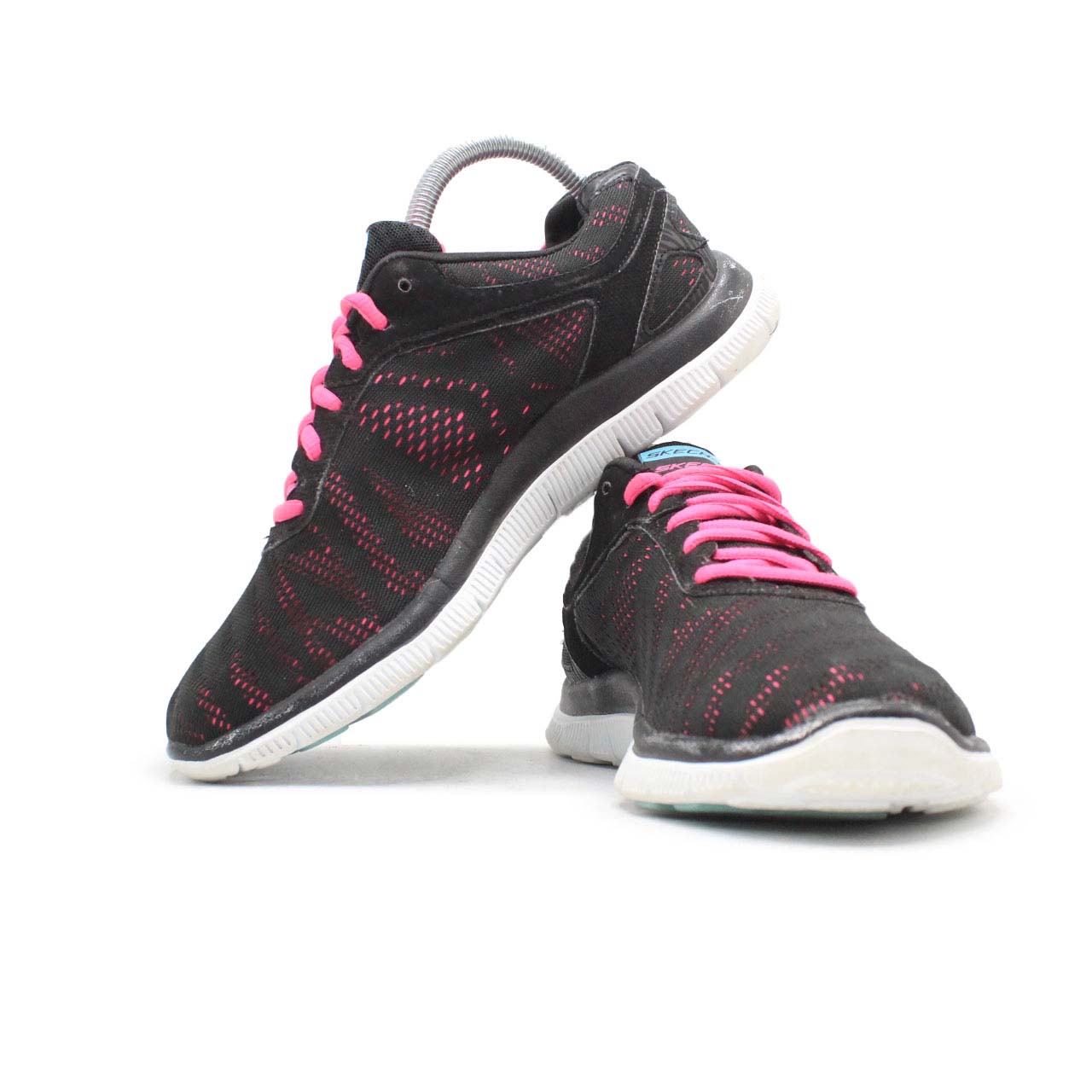 Skechers skech outlet knit shoes