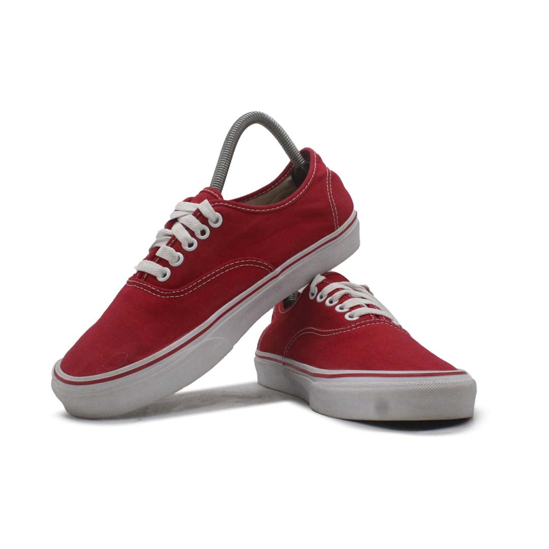 VANS CLASSIC LOW TOP SNEAKER SWAG KICKS