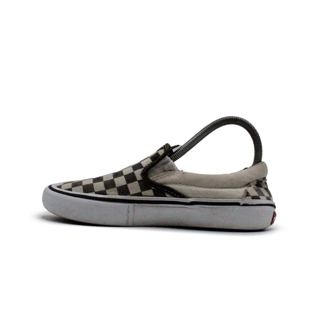 Girls vans hot sale checkered shoes