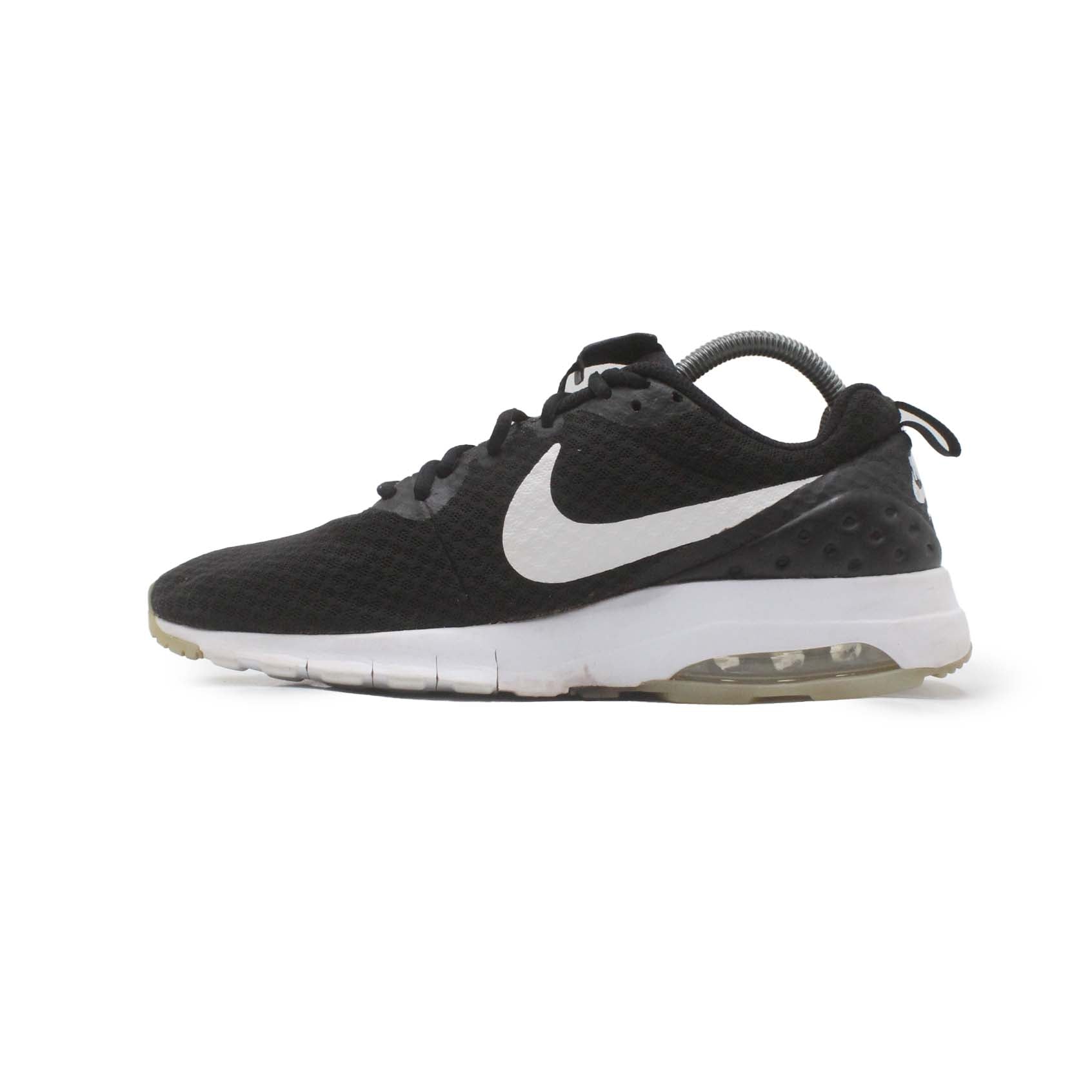 Nike motion low best sale