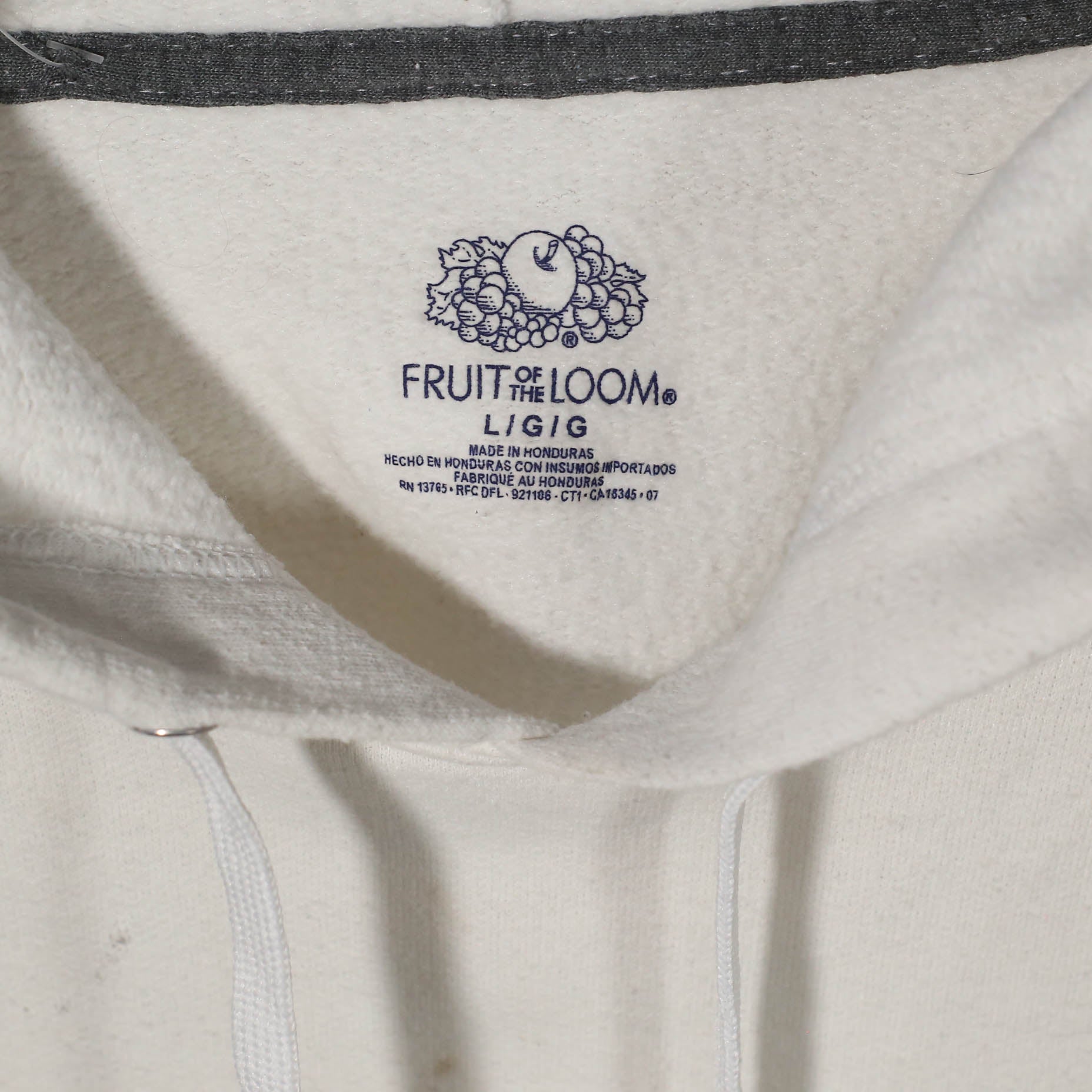 Fruit of the loom hotsell white sweatshirt